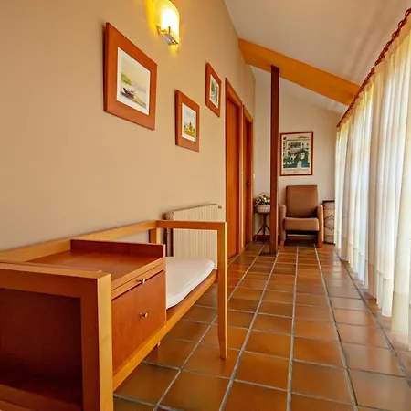 Appartement 2 Bedrooms At Vilanova 100 M Away From The With Sea View Enclosed Garden And Wifi Aldán