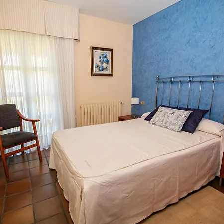 Appartement 2 Bedrooms At Vilanova 100 M Away From The With Sea View Enclosed Garden And Wifi Aldán